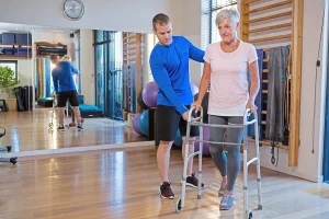 توانبخشی بعد از جراحی دیسک کمر با فیزیوتراپی