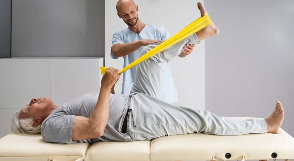 فیزیوتراپی پس از تعویض مفصل زانو